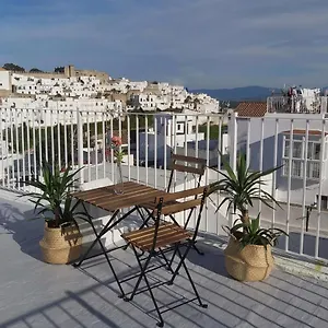 Casa Con Terraza Privada Y Patio En El Centro De Apartamento